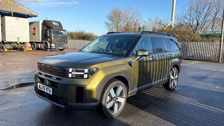 Hyundai SANTA FE 1.6 TGDi Plug-in Hybrid Ultimate 5dr 4WD Auto Estate